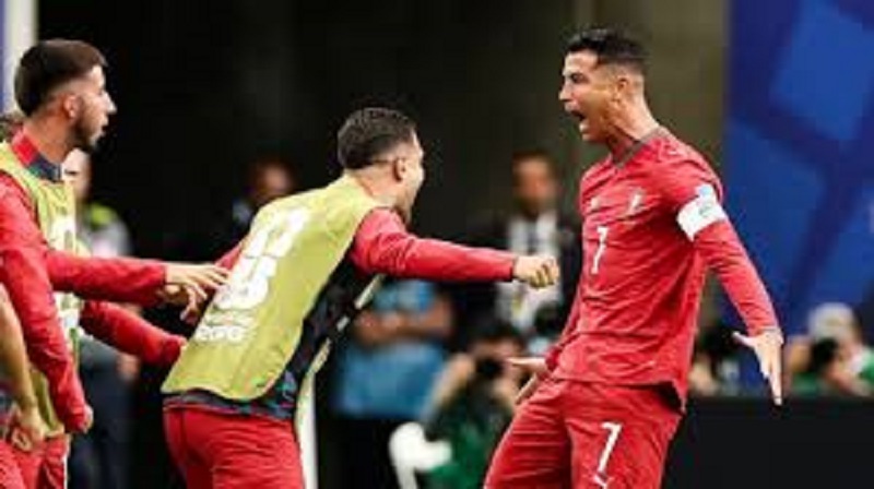 রোনালদোর ইতিহাস,পর্তুগালের গোলবন্যায় উজবেকিস্তান বিধ্বস্ত